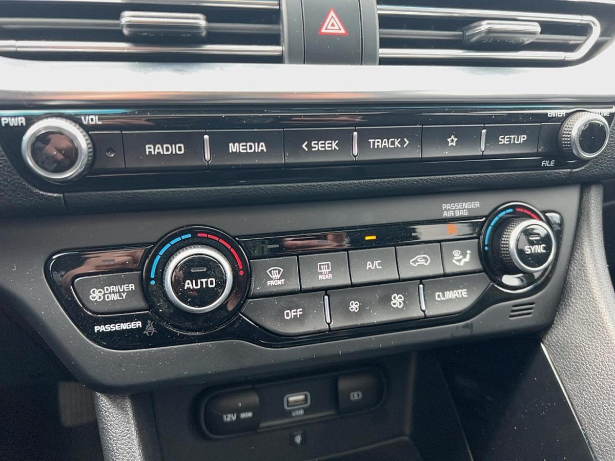 2021 Kia Niro PHEV - Image 12