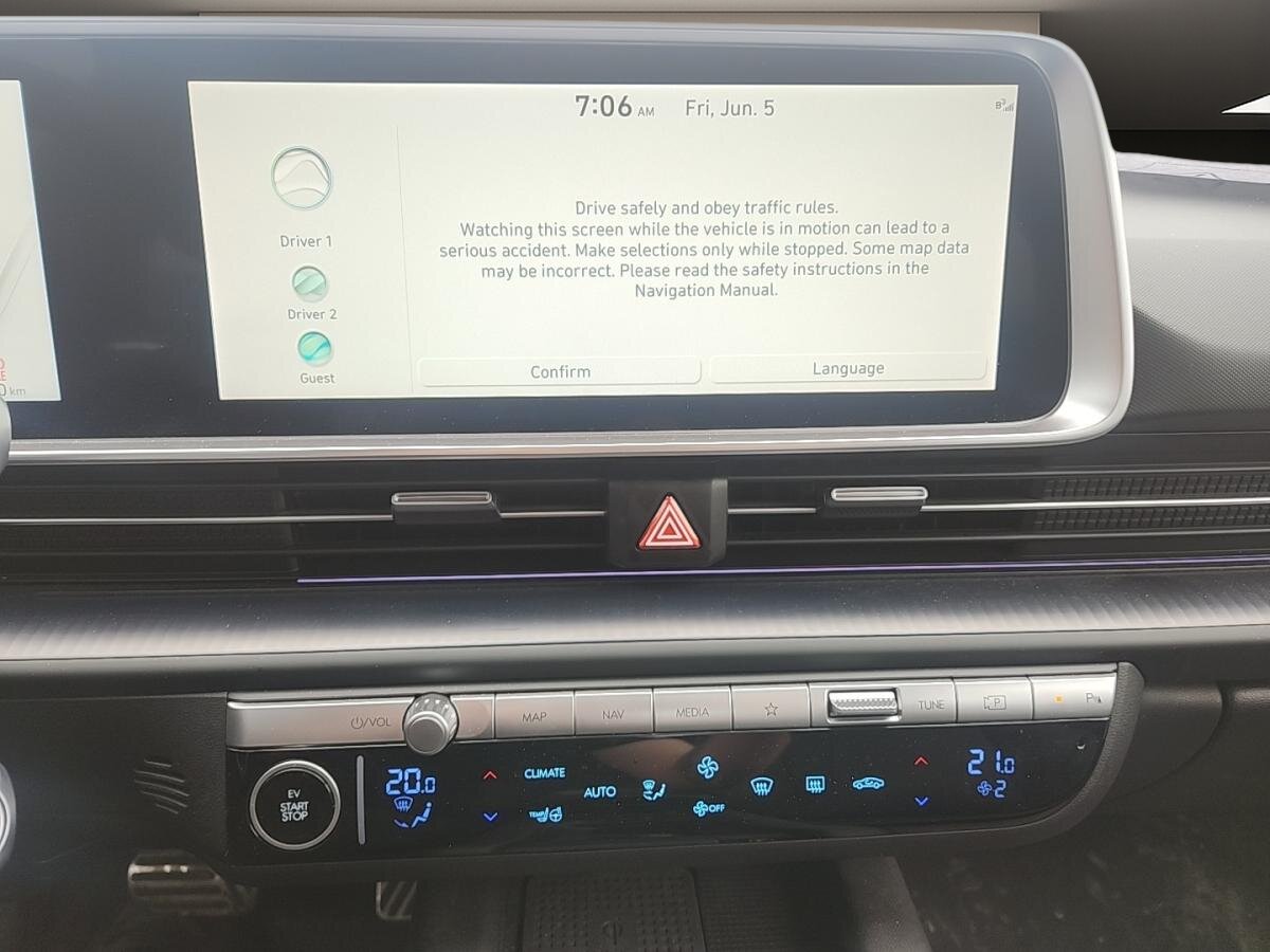2024 Hyundai IONIQ 6 - Image 13