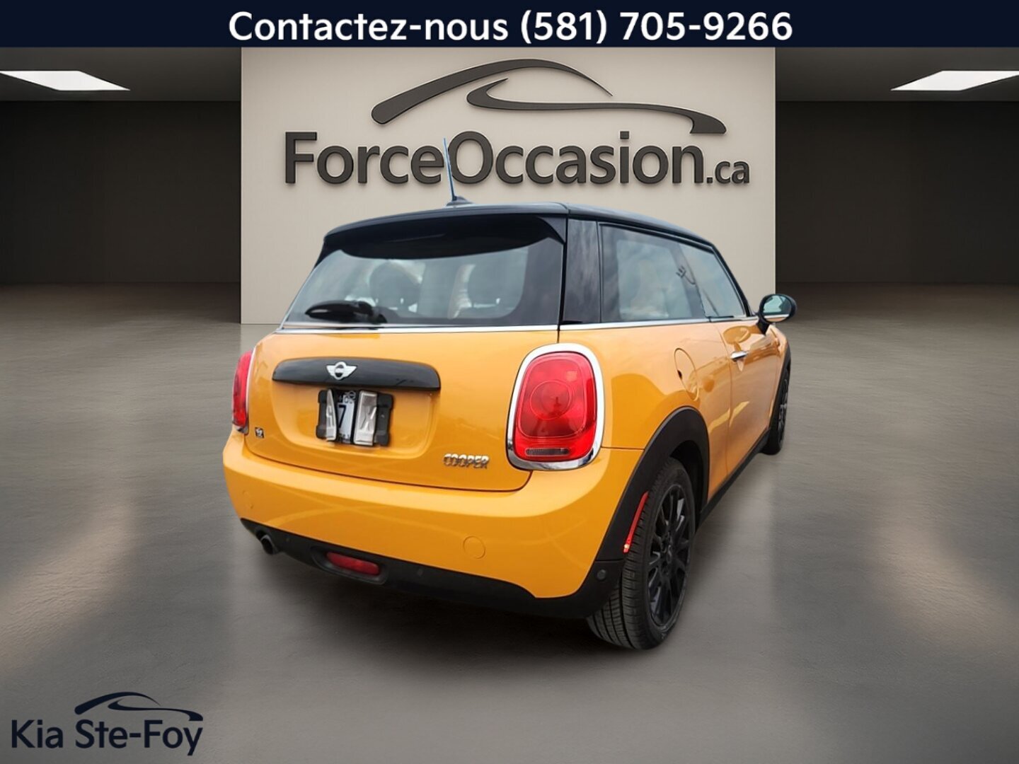 2017 MINI Cooper Hardtop - Image 3