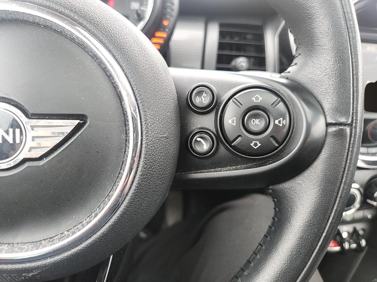 2017 MINI Cooper Hardtop - Image 10