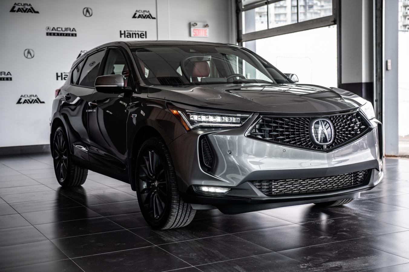 2023 Acura RDX - Image 3
