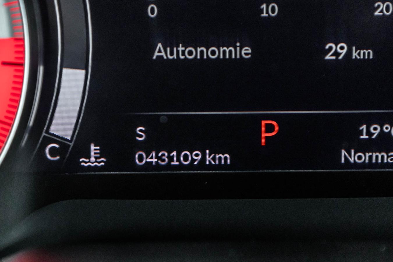 2023 Acura RDX - Image 20