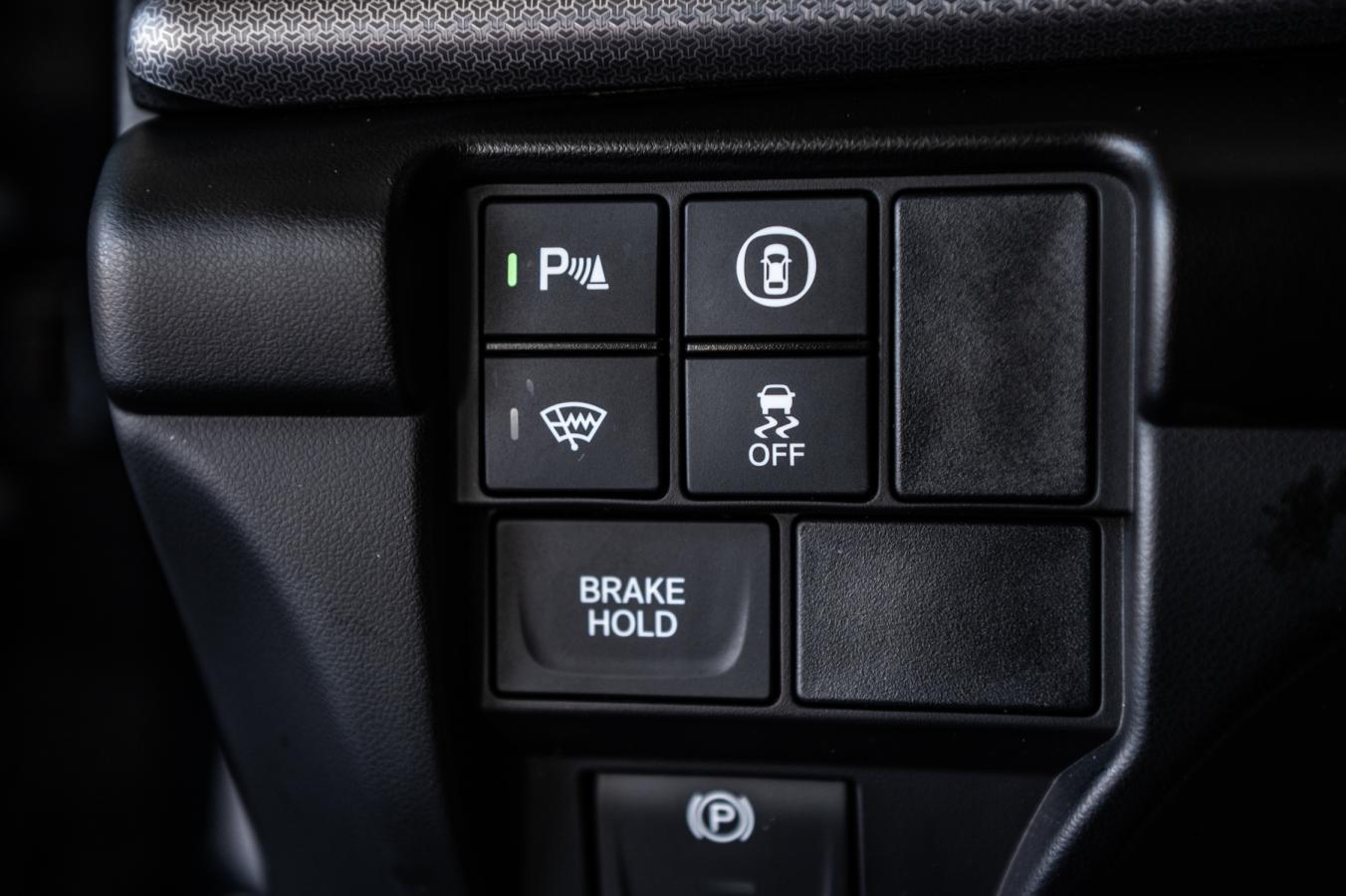 2024 Acura RDX - Image 17