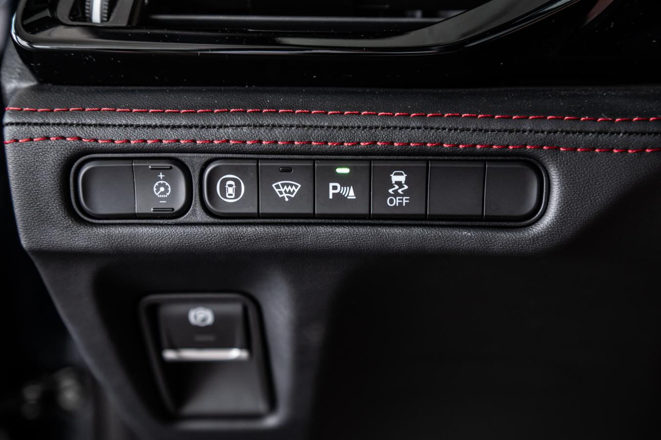 2023 Acura MDX - Image 17