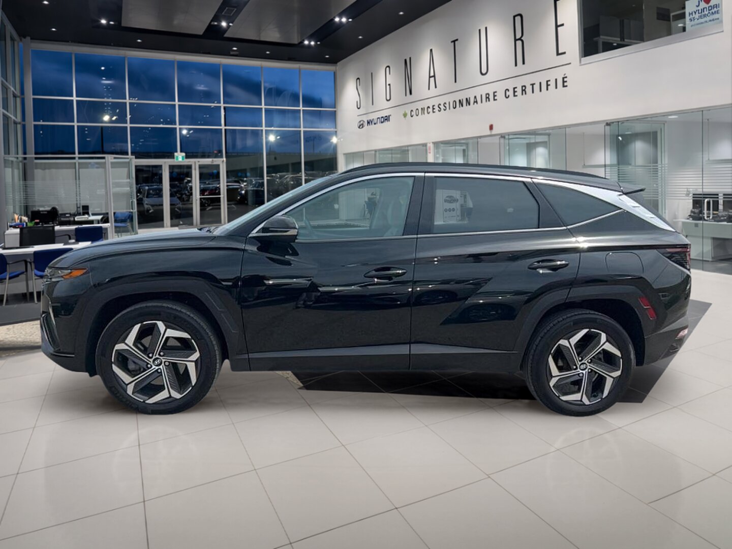 2024 Hyundai Tucson Hybrid - Image 8