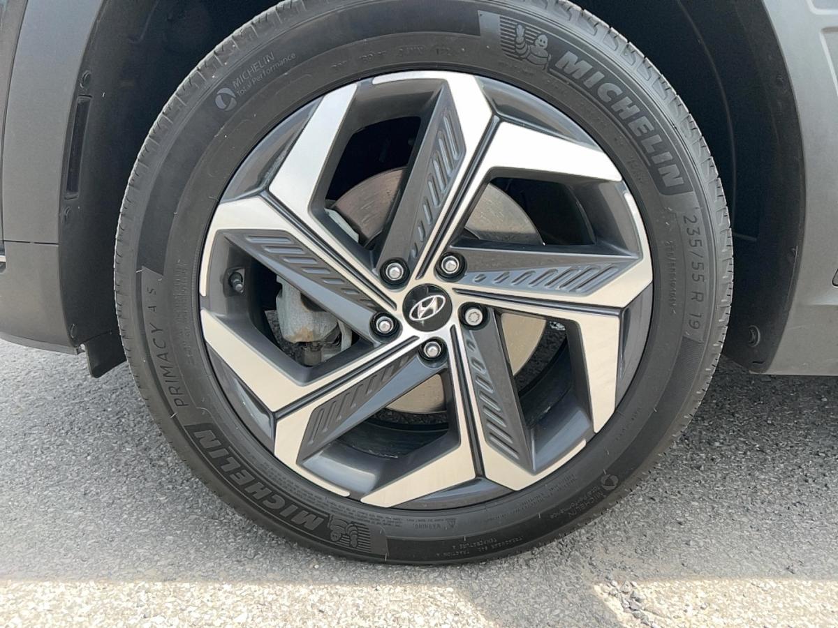 2024 Hyundai Tucson Hybrid - Image 9