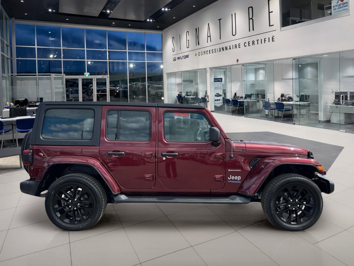 2022 Jeep Wrangler 4xe - Image 4