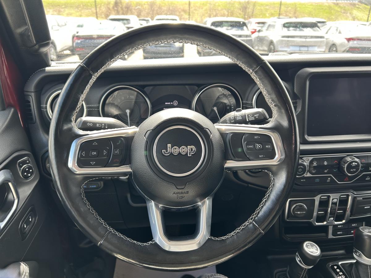 2022 Jeep Wrangler 4xe - Image 14