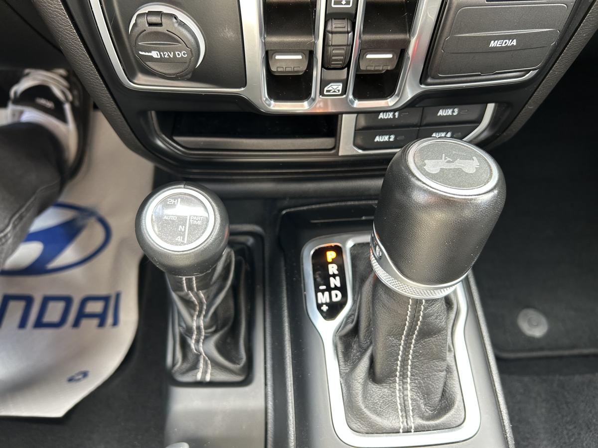 2022 Jeep Wrangler 4xe - Image 21