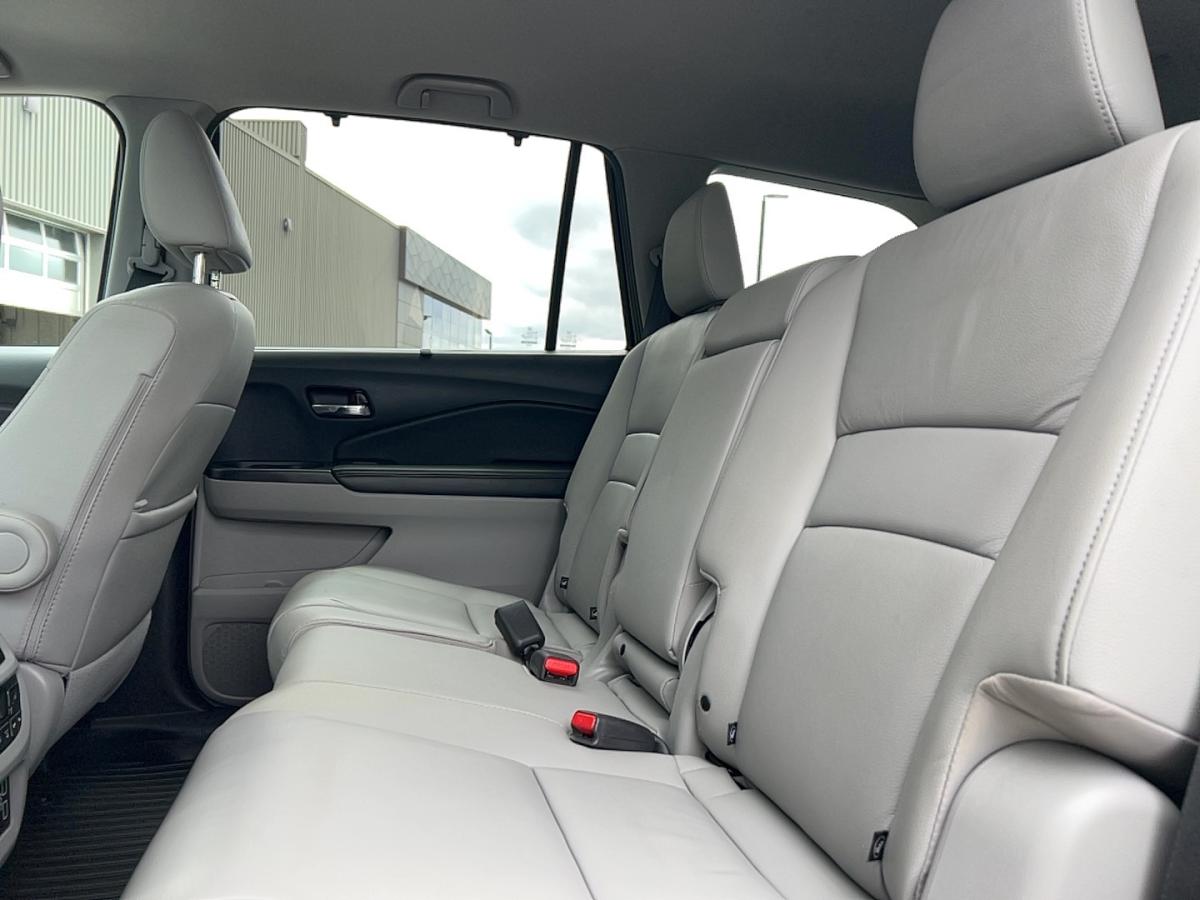 2021 Honda Pilot - Image 17