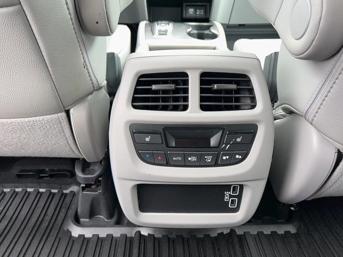 2021 Honda Pilot - Image 18