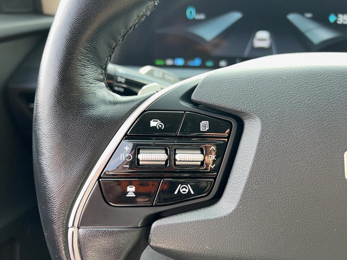 2022 Kia EV6 - Image 22