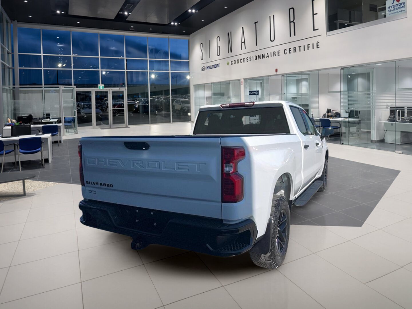 2024 Chevrolet Silverado 1500 - Image 5