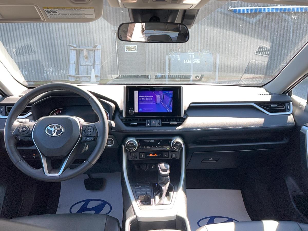 2024 Toyota RAV4 - Image 21
