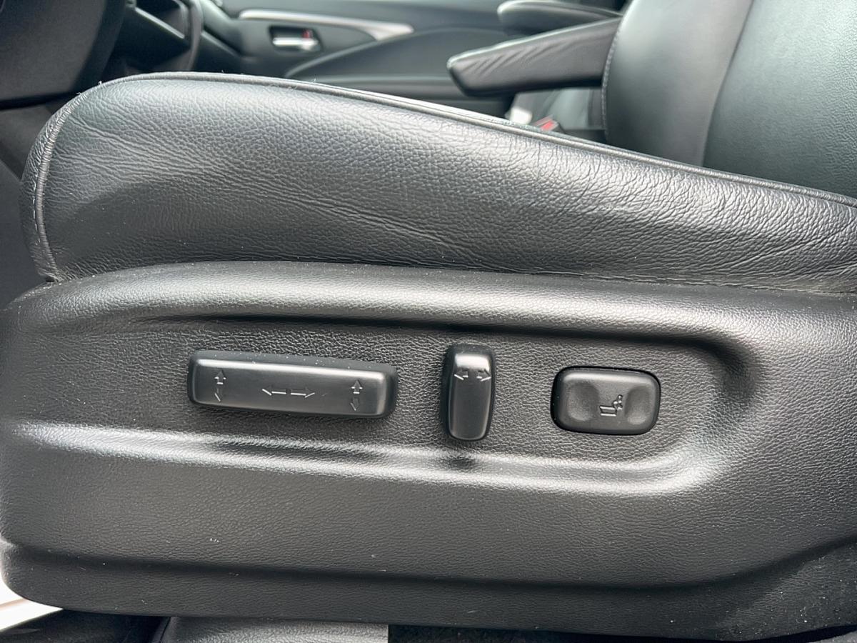 2022 Honda Pilot - Image 13