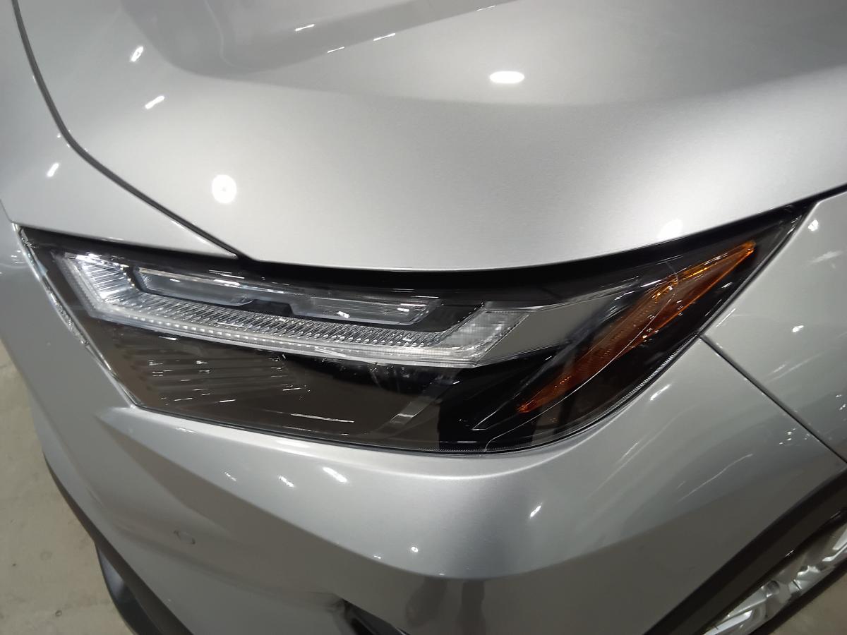 2023 Toyota RAV4 - Image 10