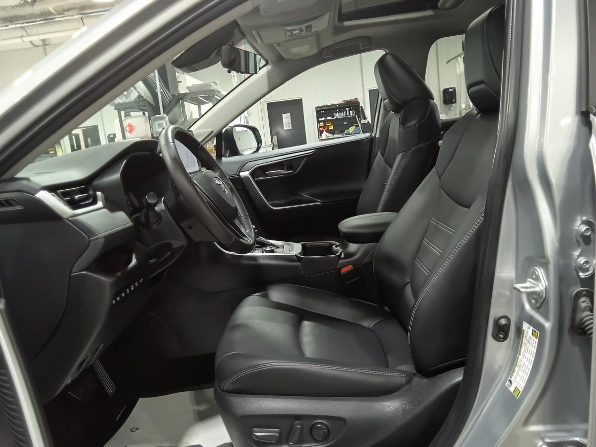 2023 Toyota RAV4 - Image 21