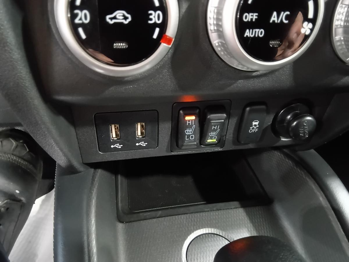 2023 Mitsubishi RVR - Image 27