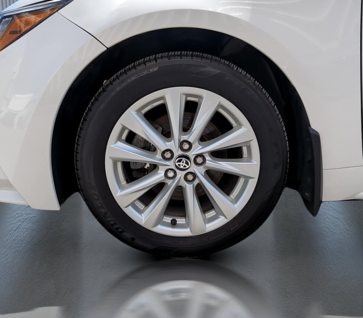 2023 Toyota Corolla - Image 6
