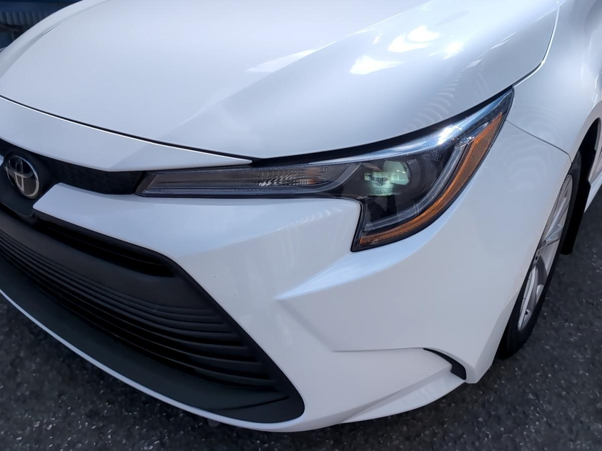 2023 Toyota Corolla - Image 10