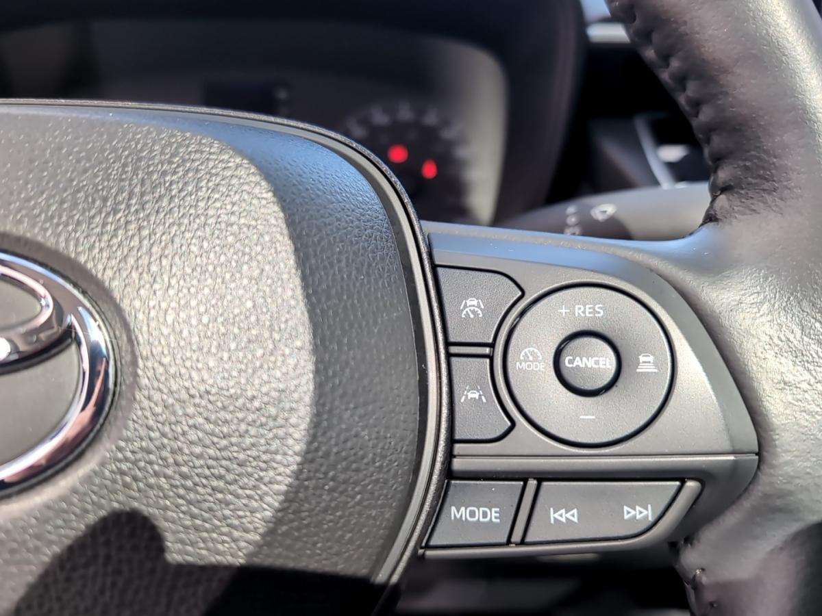 2023 Toyota Corolla - Image 30