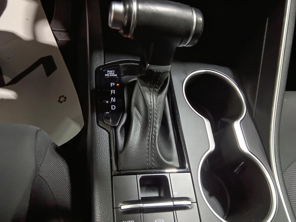 2021 Kia K5 - Image 17