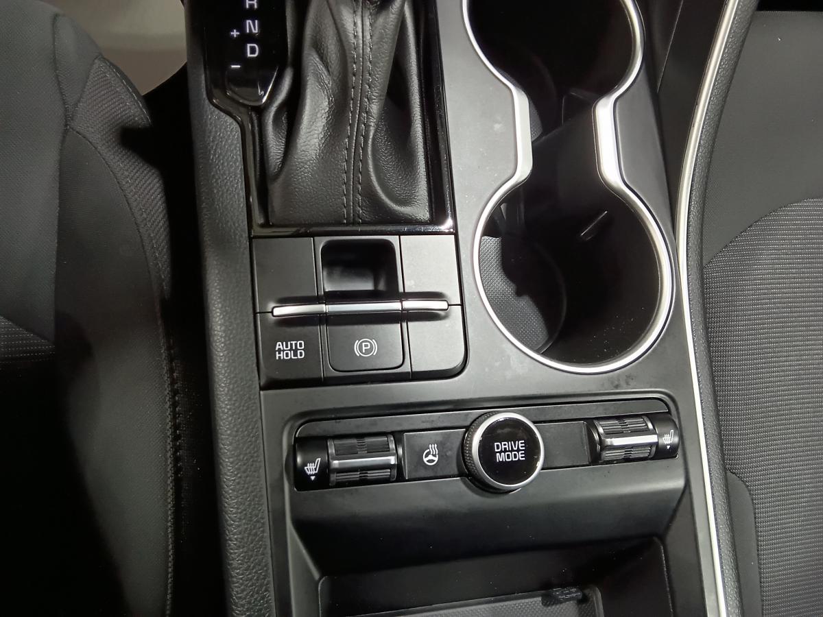 2021 Kia K5 - Image 25