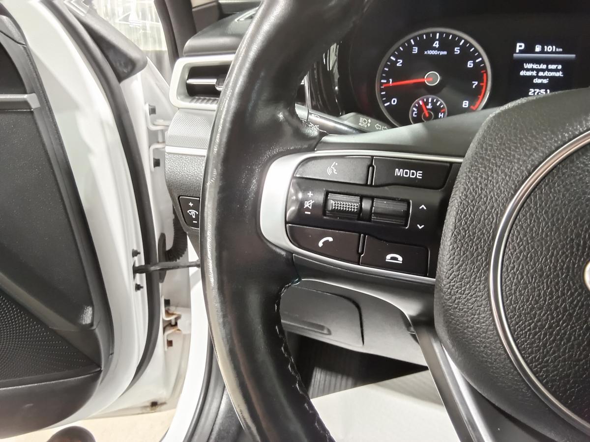2021 Kia K5 - Image 27