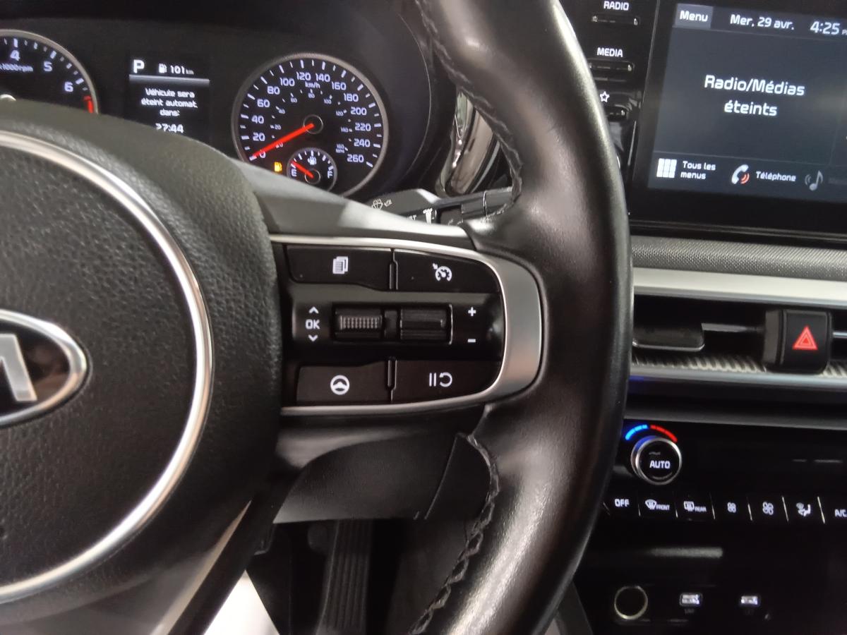 2021 Kia K5 - Image 29