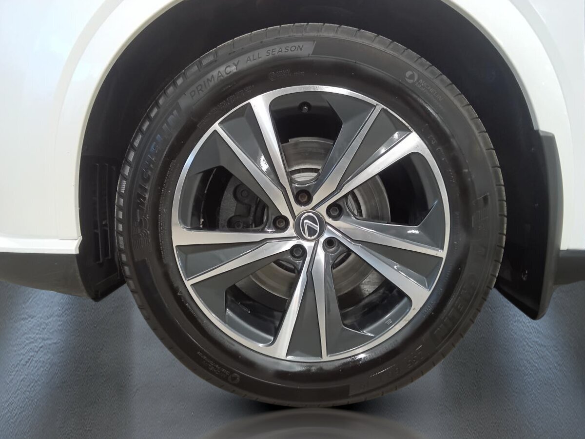 2024 Lexus RX 350 - Image 6