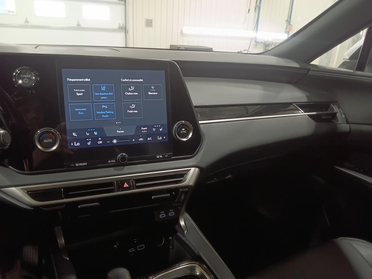 2024 Lexus RX 350 - Image 17