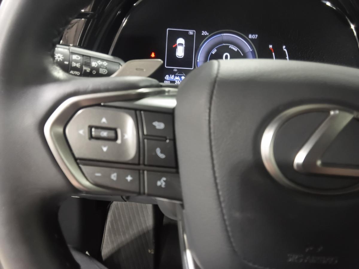 2024 Lexus RX 350 - Image 35