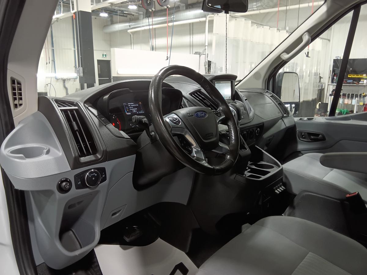 2019 Ford Transit Passenger Van - Image 10