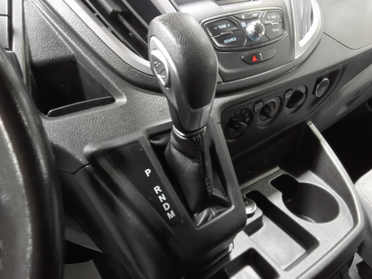 2019 Ford Transit Passenger Van - Image 15