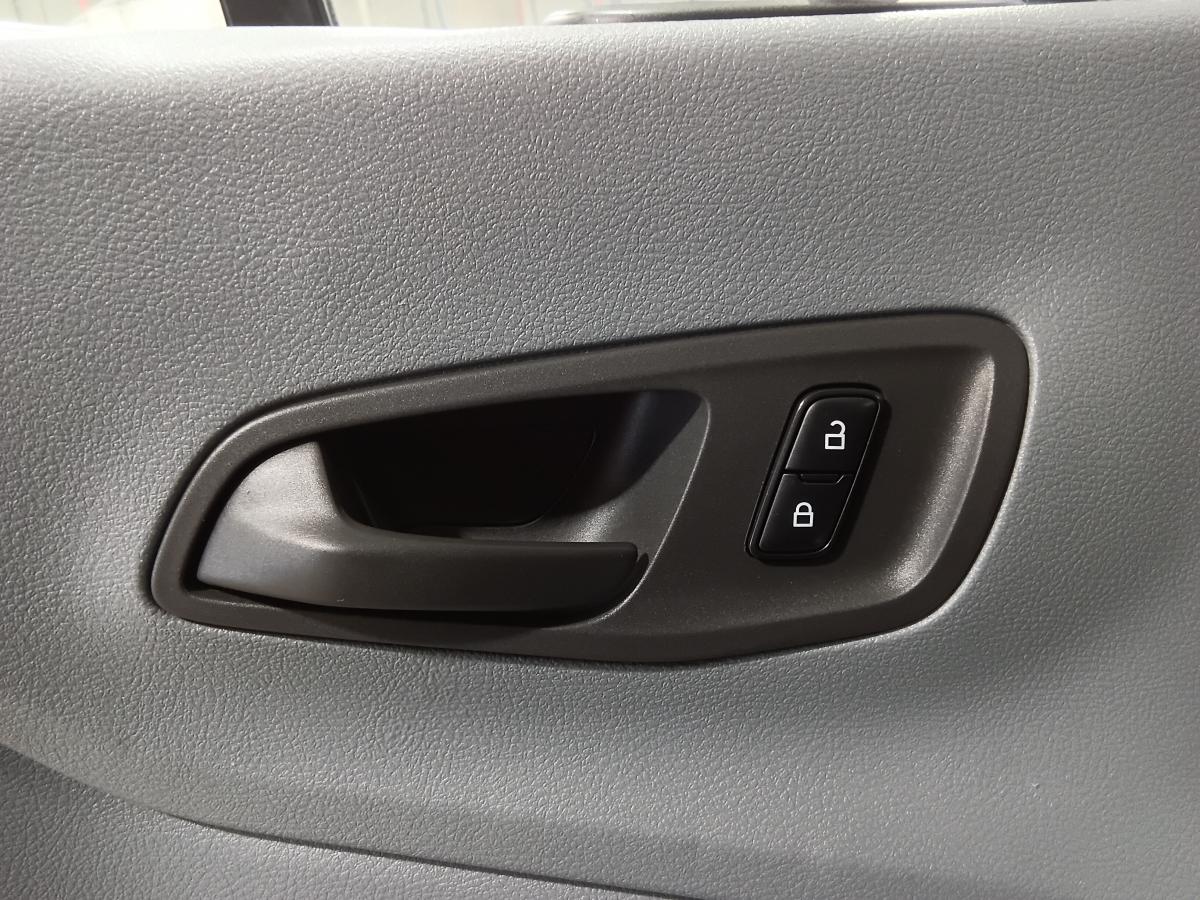 2019 Ford Transit Passenger Van - Image 21