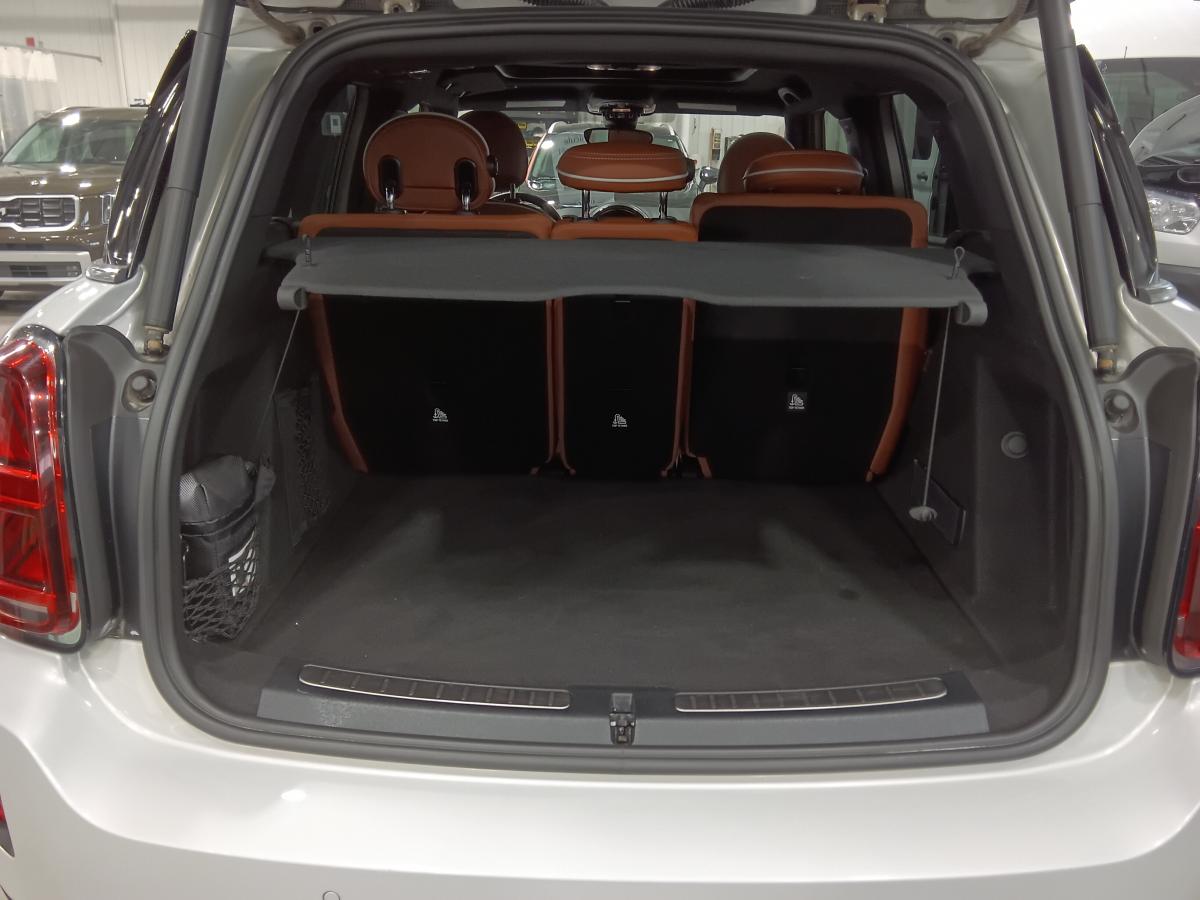 2022 MINI Countryman - Image 9