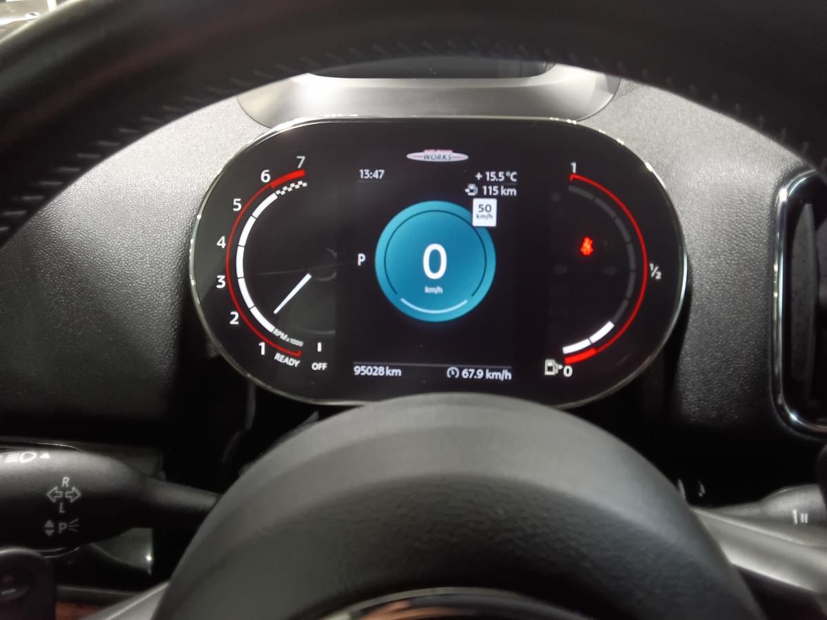 2022 MINI Countryman - Image 16