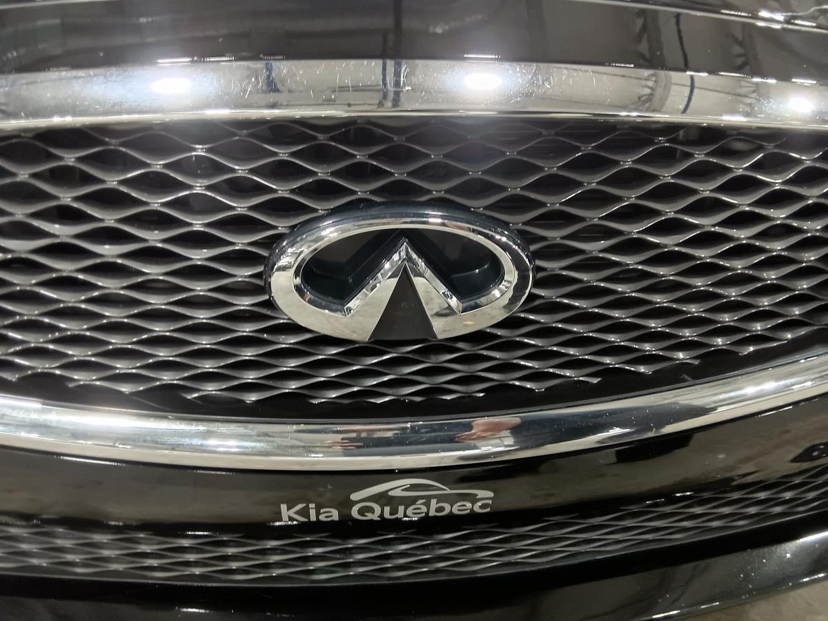 2017 Infiniti Q50 - Image 11