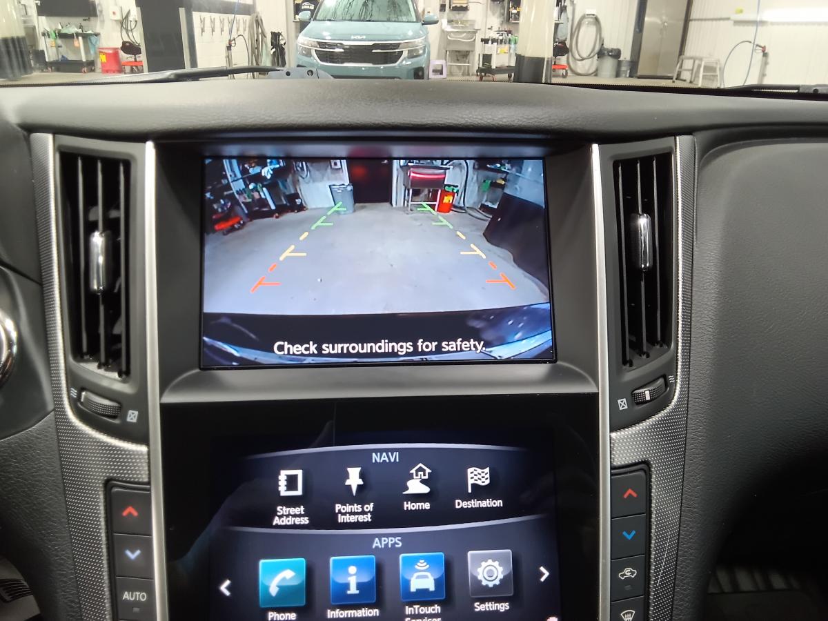 2017 Infiniti Q50 - Image 20