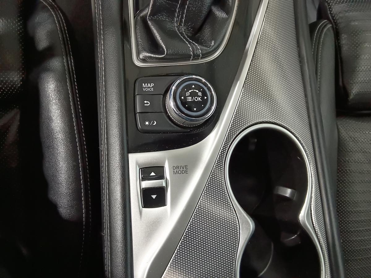 2017 Infiniti Q50 - Image 29