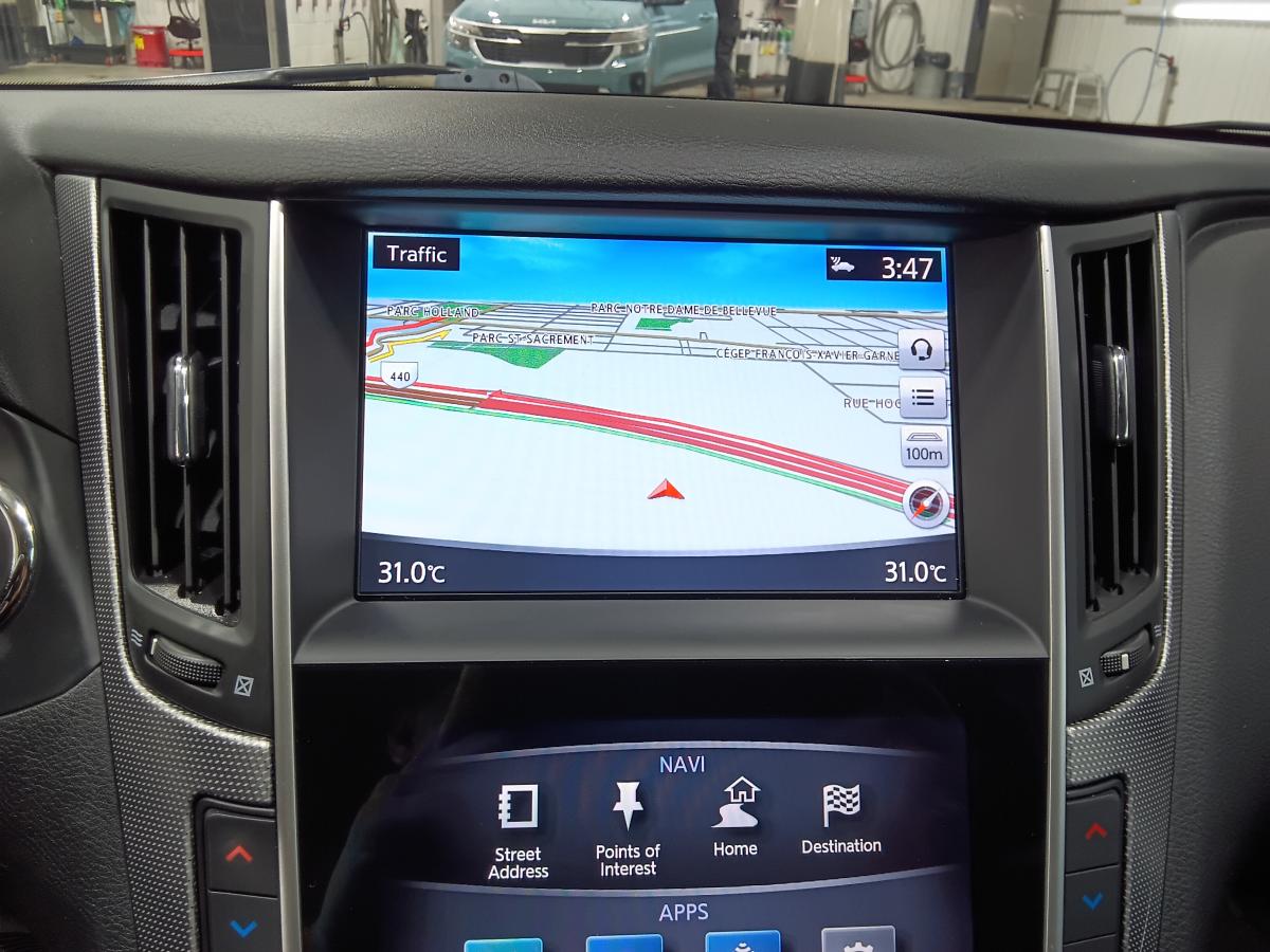 2017 Infiniti Q50 - Image 34