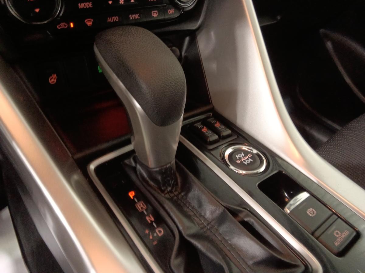 2023 Mitsubishi Eclipse Cross - Image 19
