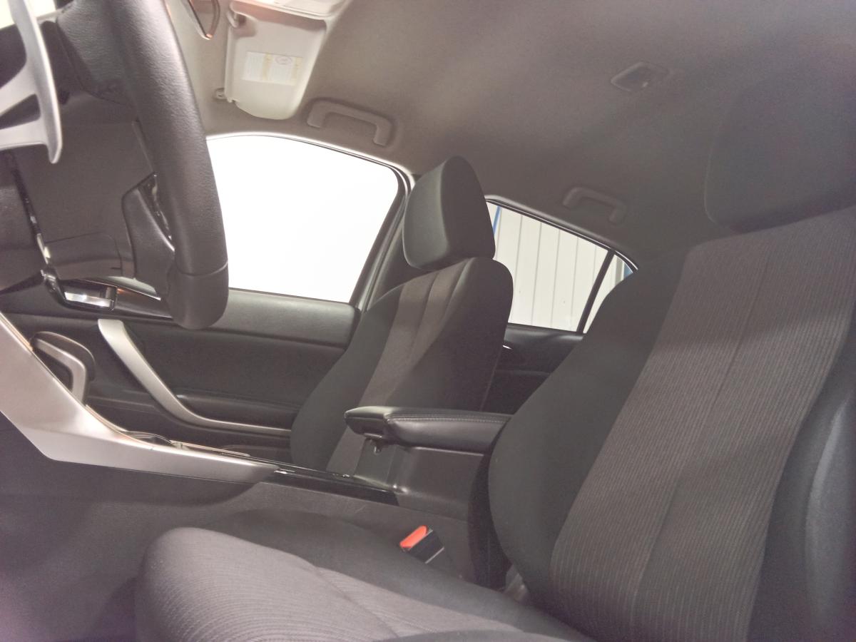 2023 Mitsubishi Eclipse Cross - Image 21