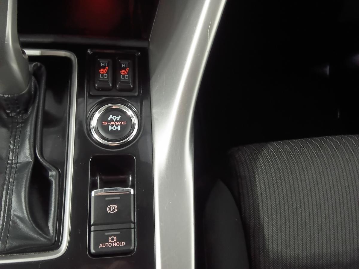 2023 Mitsubishi Eclipse Cross - Image 30