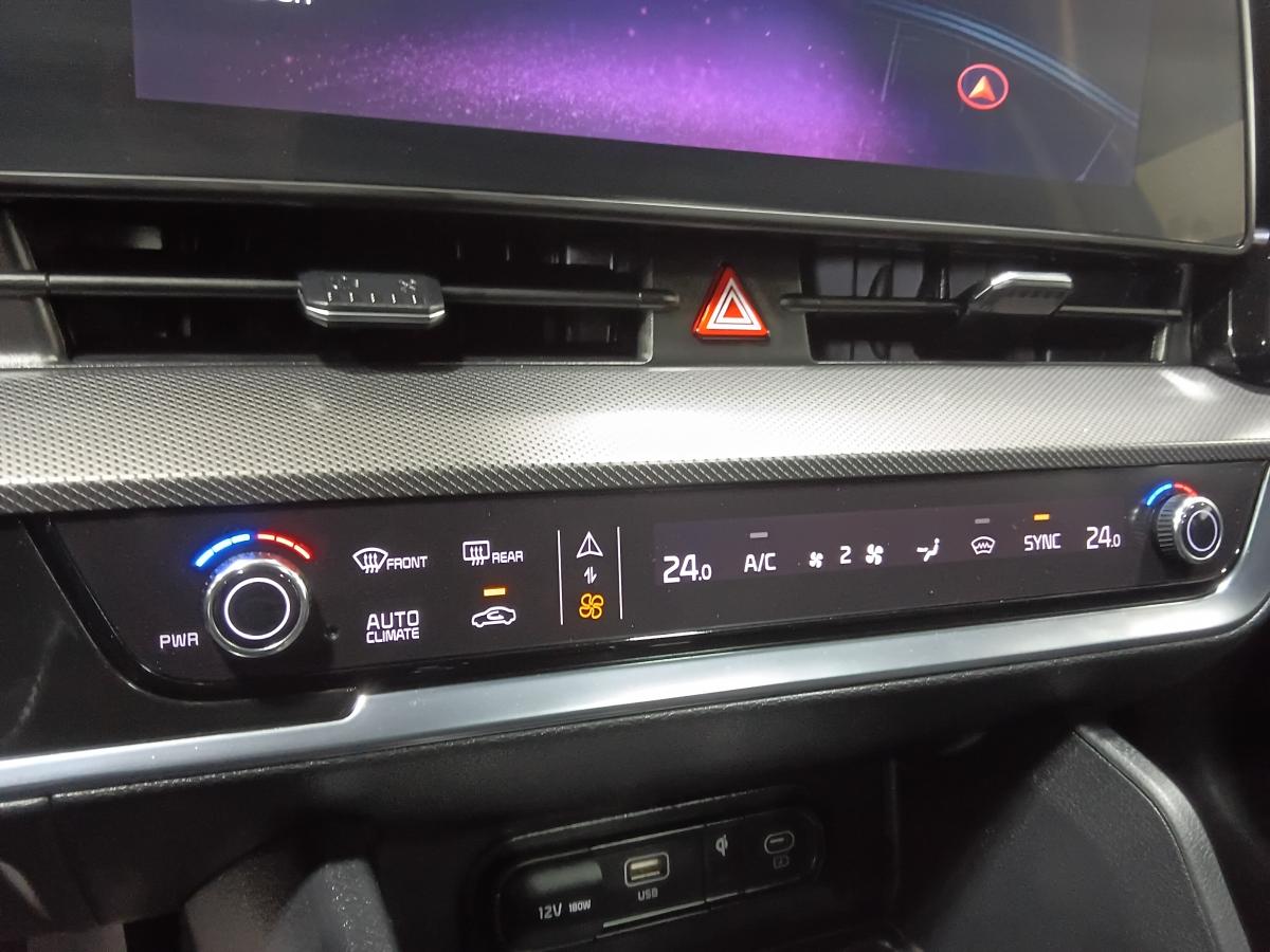 2024 Kia Sportage - Image 26