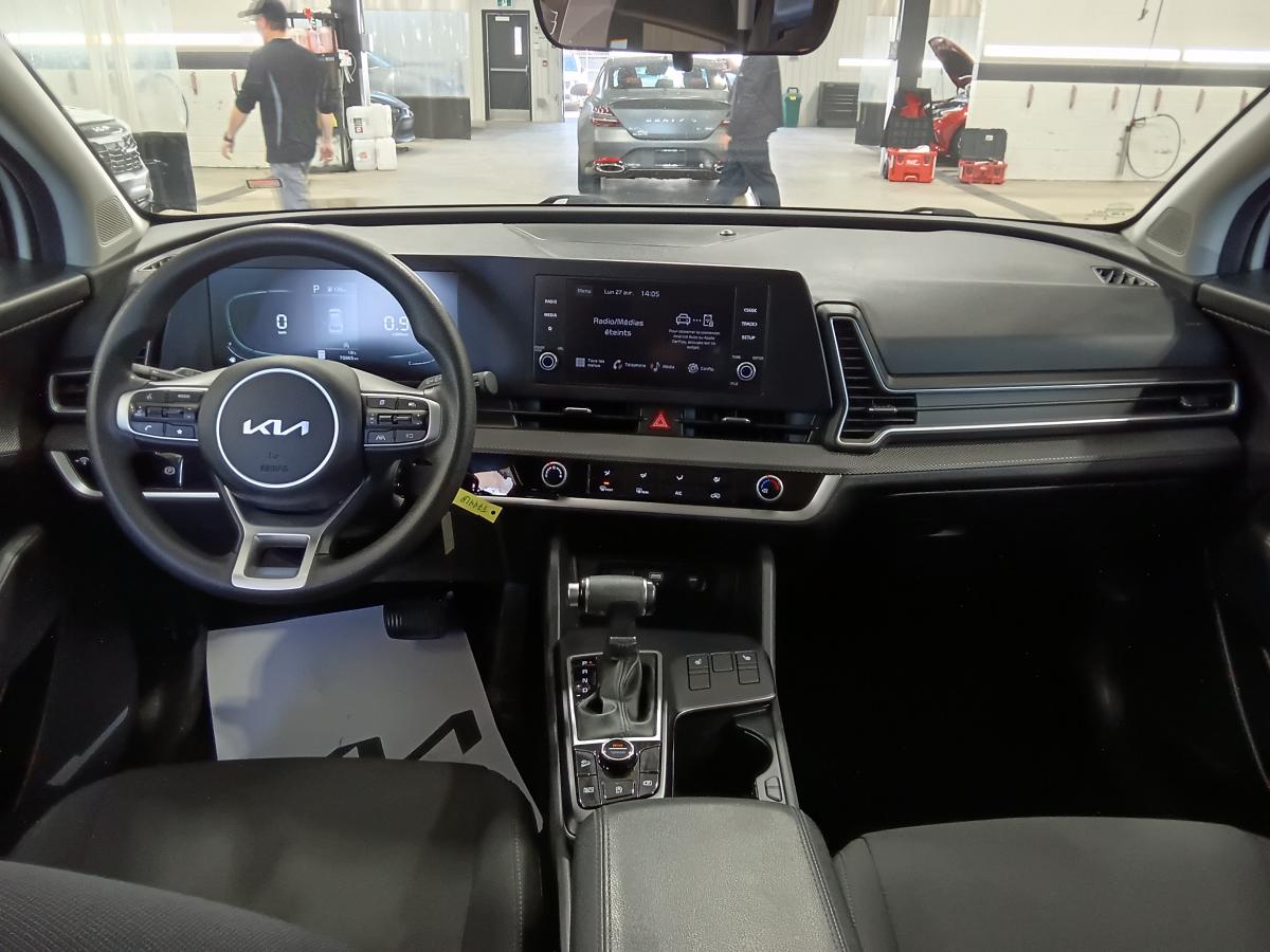 2023 Kia Sportage - Image 22
