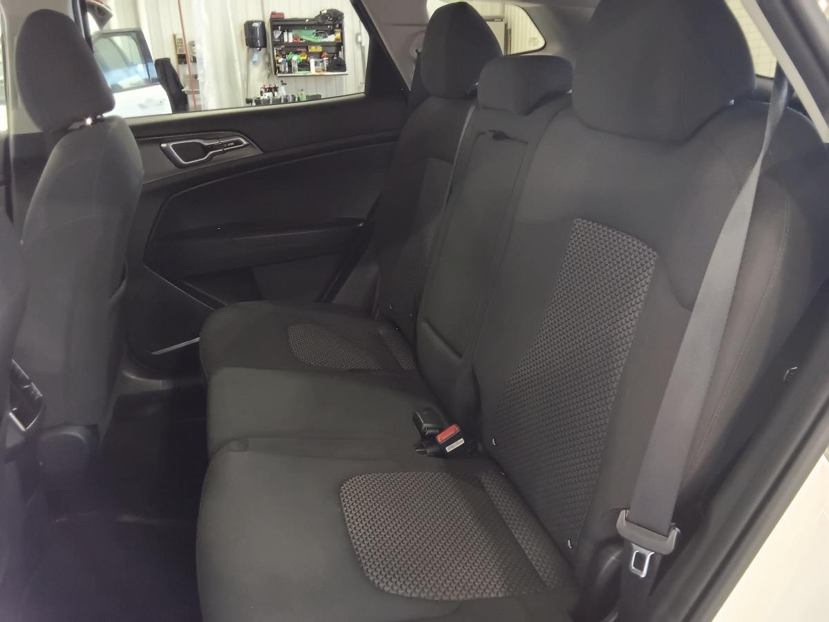 2023 Kia Sportage - Image 24