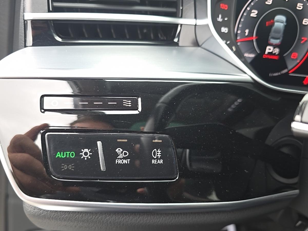 2019 Audi A8 L - Image 25