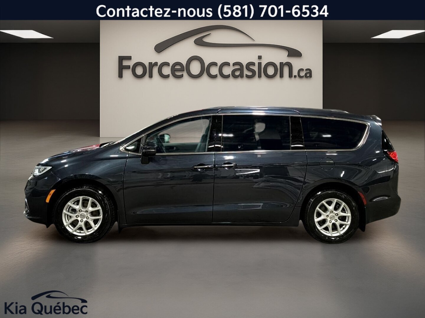 2021 Chrysler Pacifica - Image 3