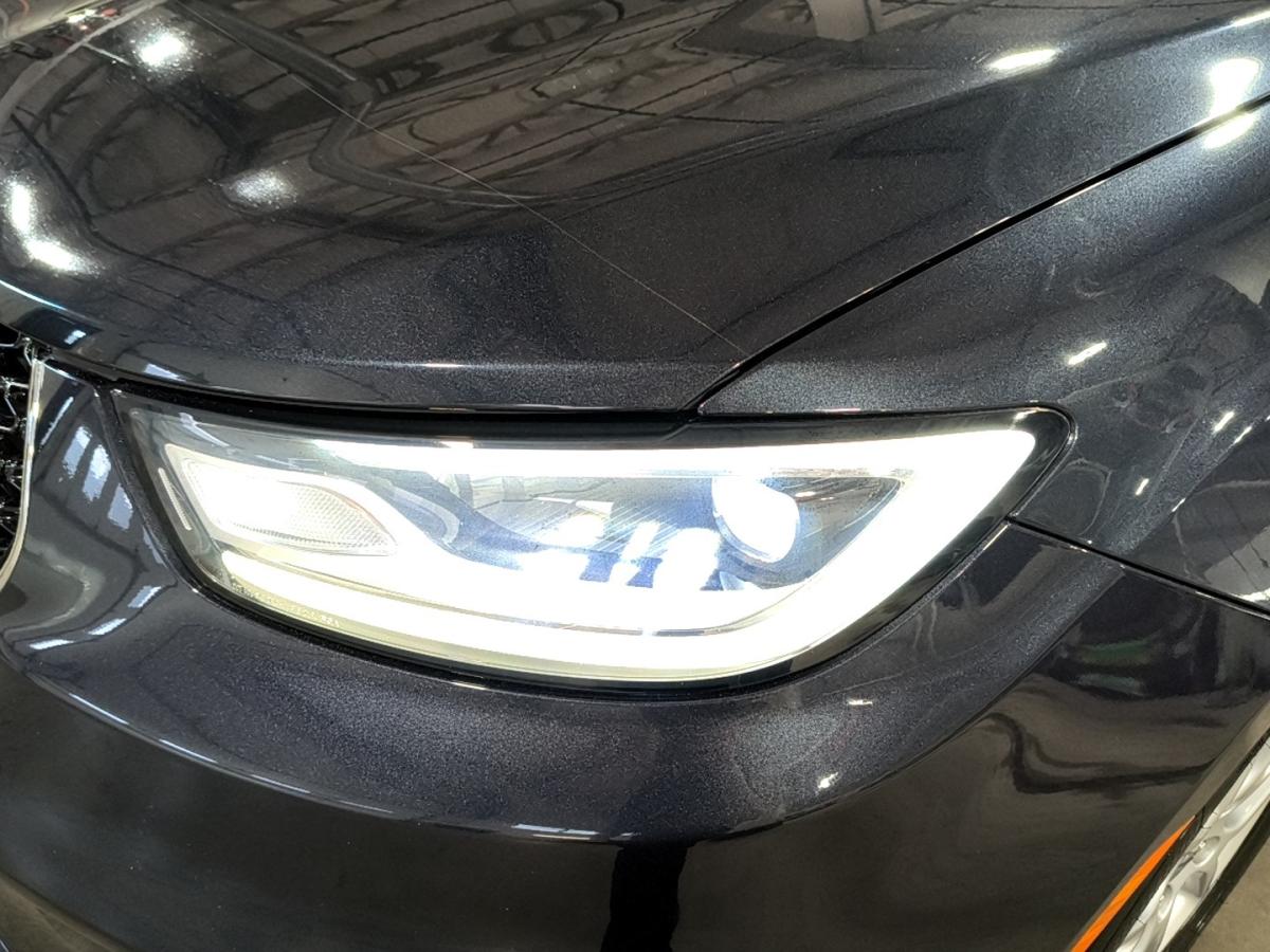 2021 Chrysler Pacifica - Image 10